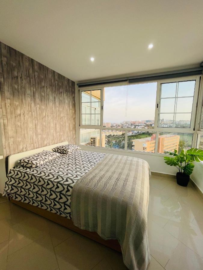 Apartamento La Torre 1337 Precioso, Moderno Y Con Piscina Торемолинос Екстериор снимка