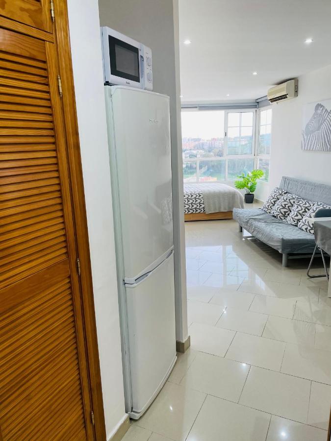 Apartamento La Torre 1337 Precioso, Moderno Y Con Piscina Торемолинос Екстериор снимка